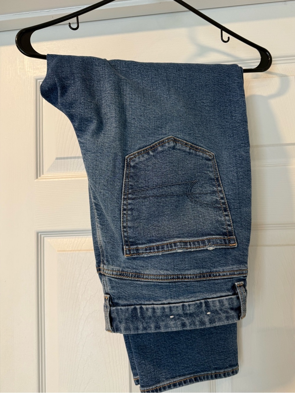 American Eagle Curvy Mom Jean